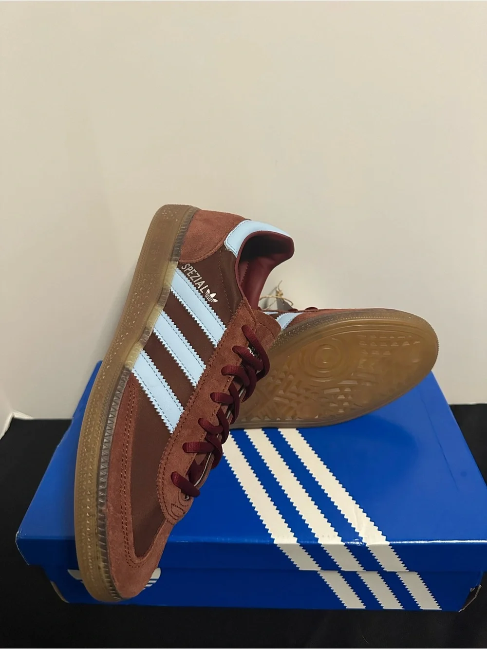 adidas Handball Spezial IH6596 Men’s 7 Women’s 8 Fox Brown Clear Sky – New